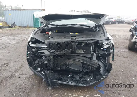 2025 Jeep Grand Cherokee Altitude X 4X4 из США, поврежденный, VIN 1C4RJHAG1SC270046